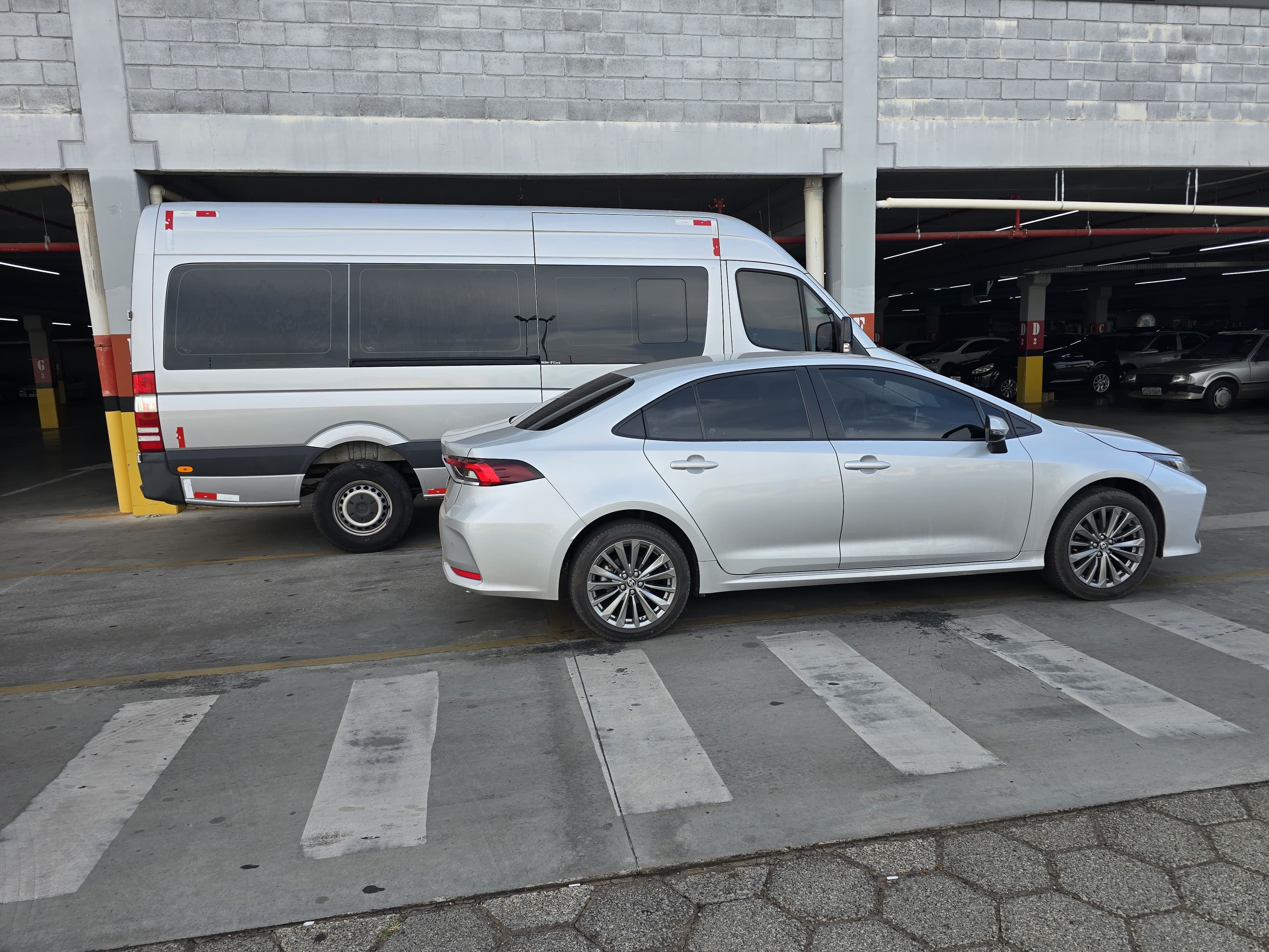 Toyota Corolla táxi executivo frota 2026 Umuarama — Giroto Táxi